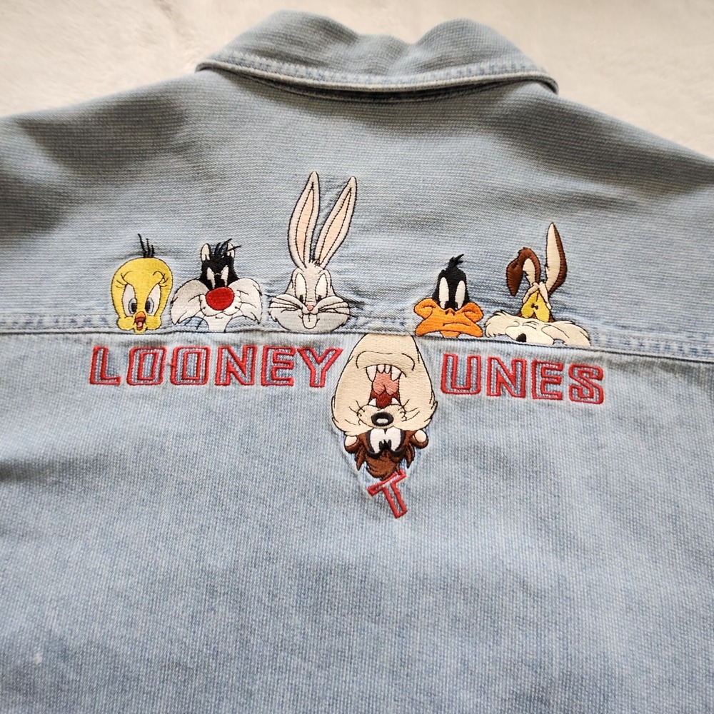 Vintage‎ Looney Tunes Size L Long Sleeve Button Up Shirt Taz Daffy Bugs Tweety
